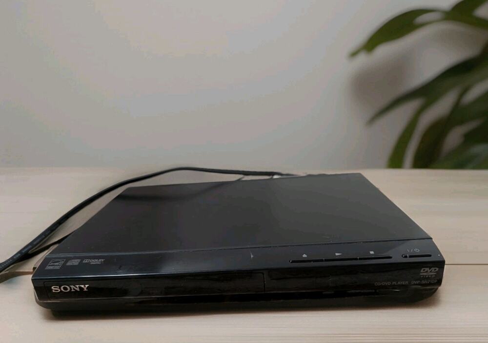 Sony DVP-SR210P DVD CD Player Progressive Scan Compact Black Media Player TESTED